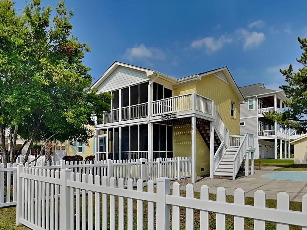 Dooleys Place, Carolina Beach