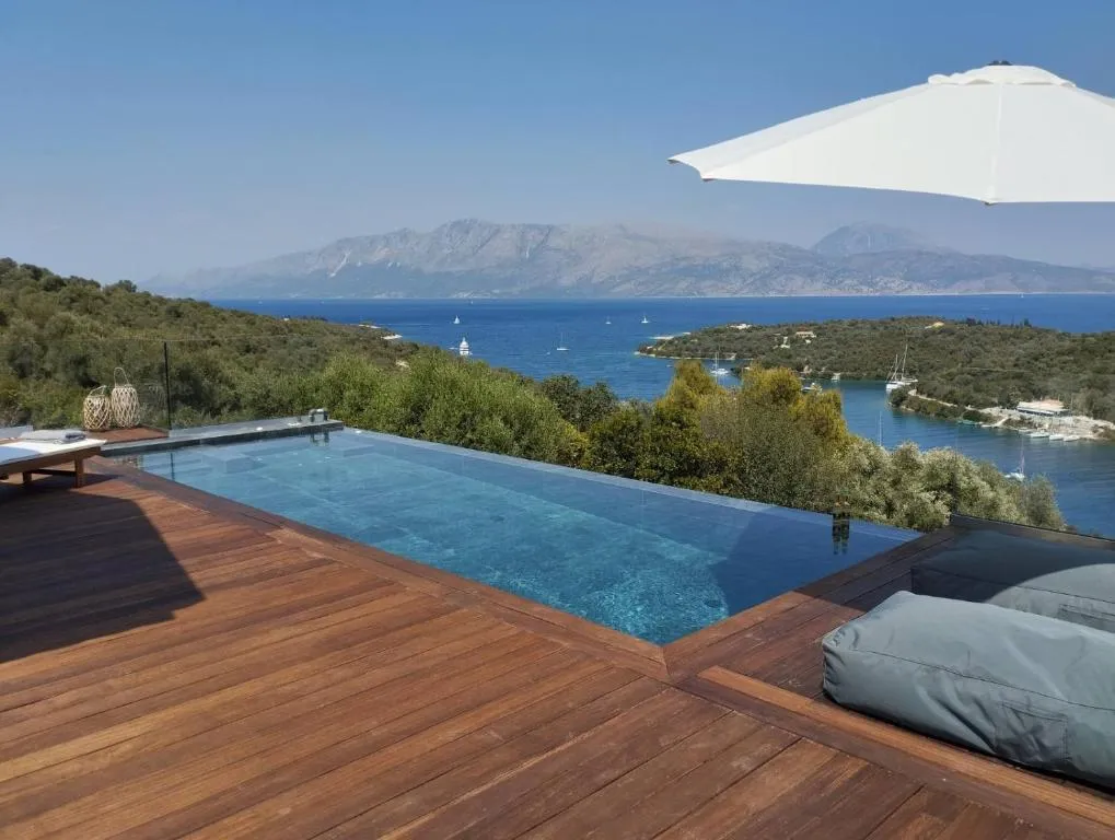 Costa Meganisi, hotel in Katomérion