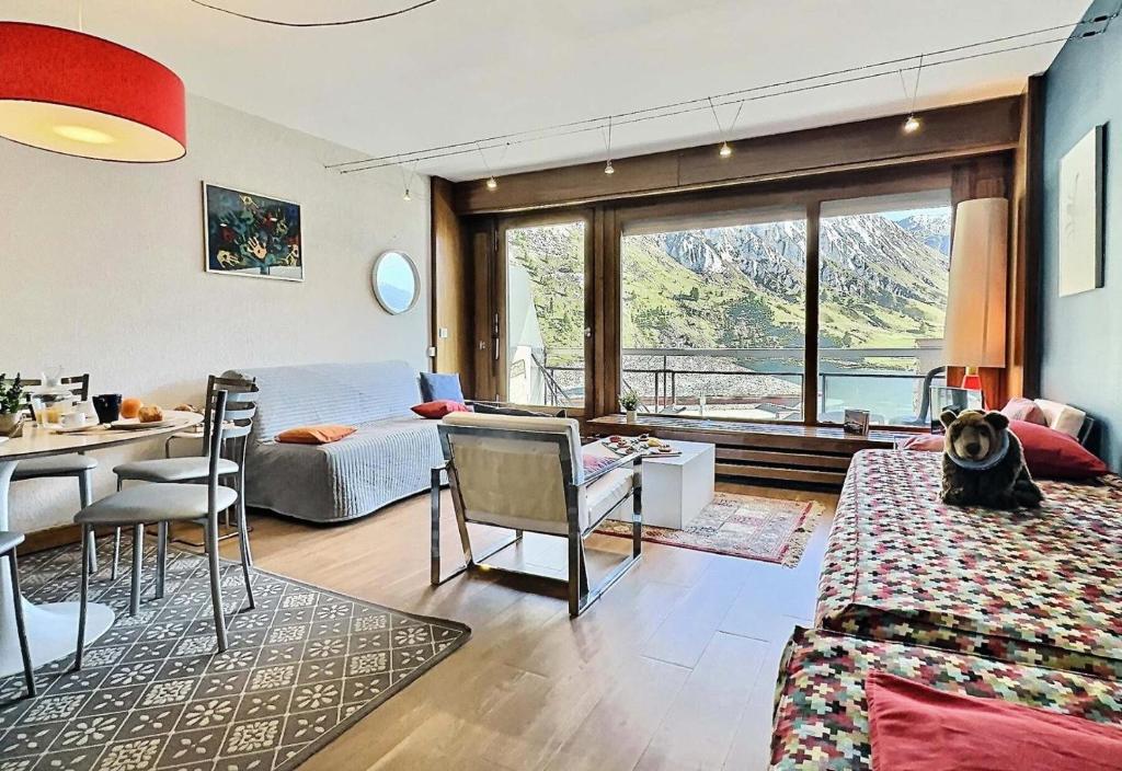Résidence Les Ducs De Savoie - Appartement 2 pièces 6 personnes à Tignes au pied des commerces, du bowling et proche des pistes, de la piscine et de l'office d MAE-2010 - 4