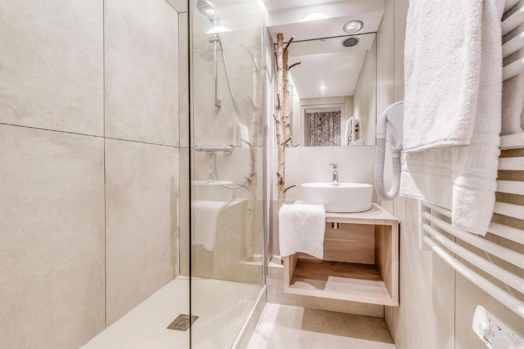 Résidence Palafour - Complètement rénové en 2018, élégant 2 pièces confort moderne - balcon - vue Grande Sassière MAE-3390 - 5