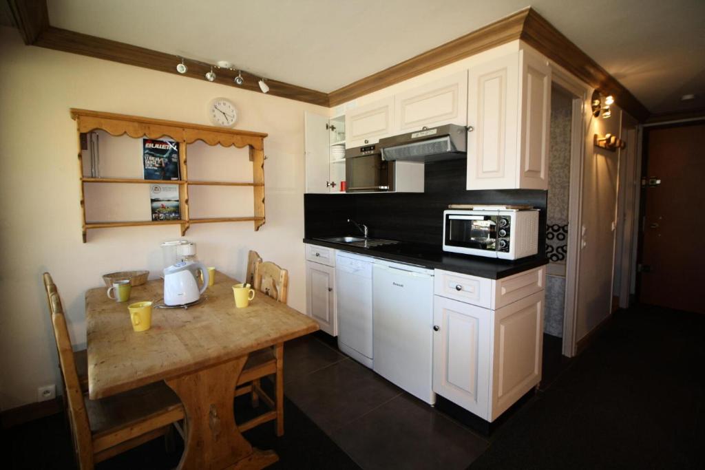 Résidence Palafour - Studio cabine 4 personnes pieds des pistes - balcon vue Grande Sassière MAE-3640 - 2