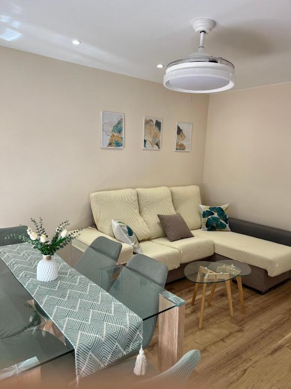 Piso a 15 minutos Port Aventura., Cambrils