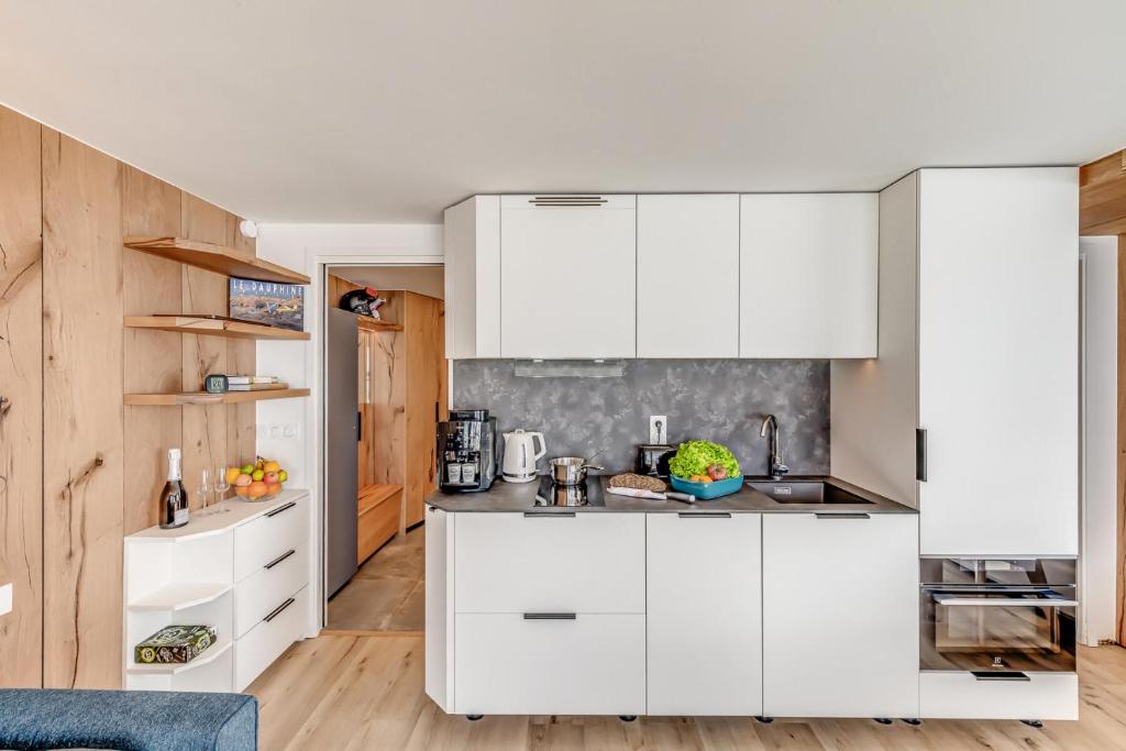 Résidence Palafour - Rénovation et confort moderne pour ce studio avec terrasse vue lac MAE-3731 - 5