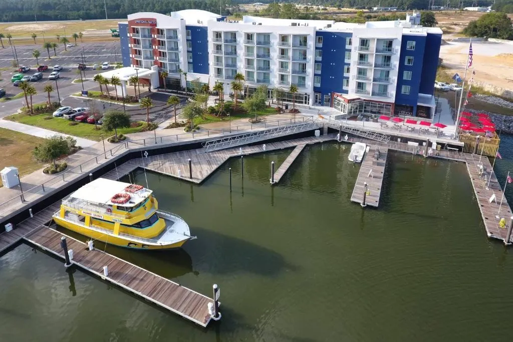 SpringHill Suites Orange Beach at The Wharf，位于奥兰治比奇的酒店