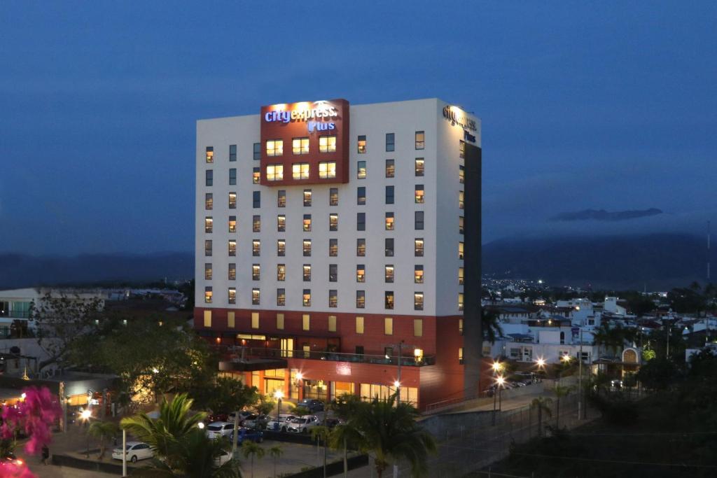City Express Plus by Marriott Puerto Vallarta - 2