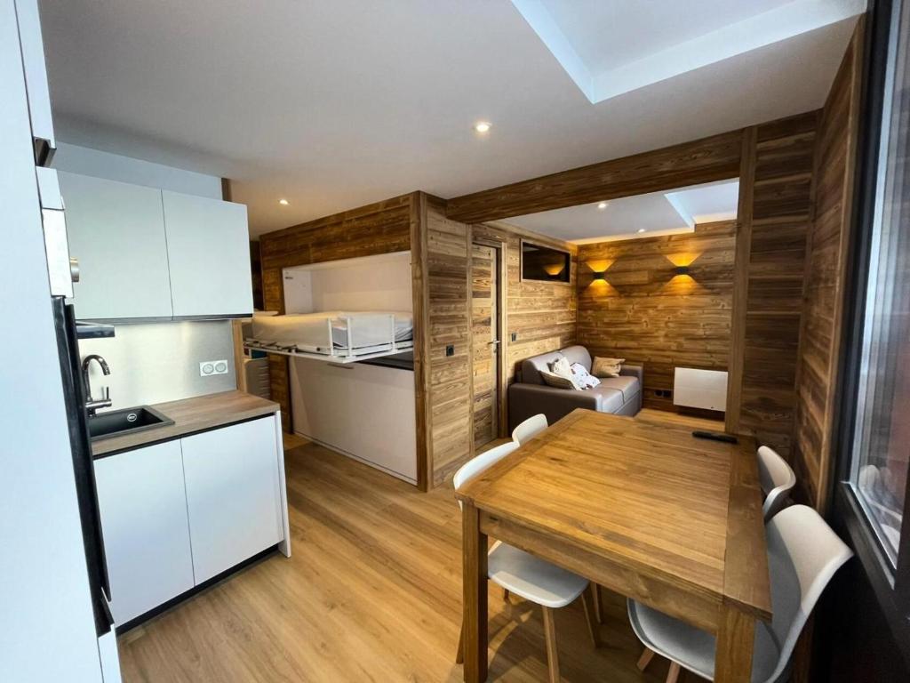 Résidence Rond Point Des Pistes A - Appartement 2 pèces rénové, pieds des pistes MAE-2861 - 2