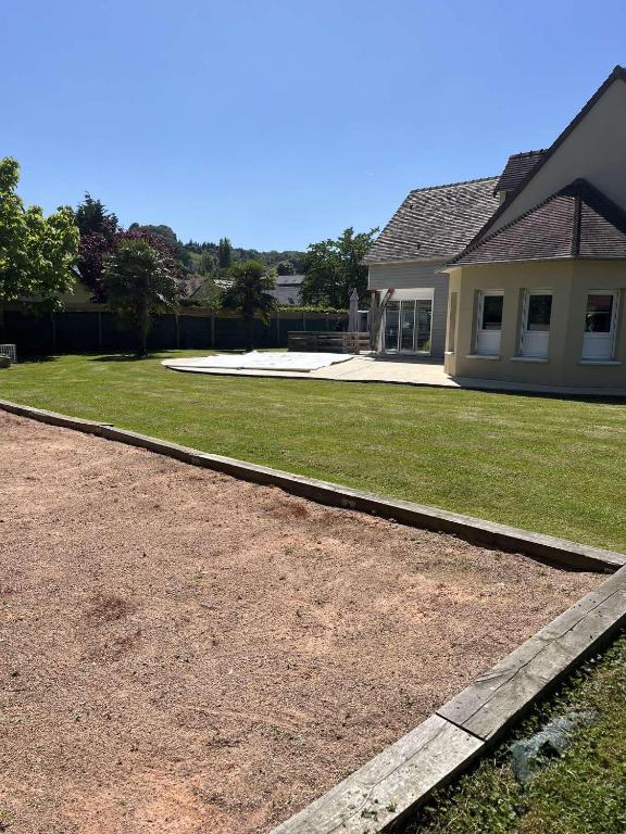 El Dorado, La Rivière St Sauveur up to 25 OFF Book Now