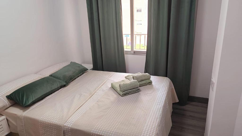 ALEJANDRO PLAYA Gandia 1, Los Mártires