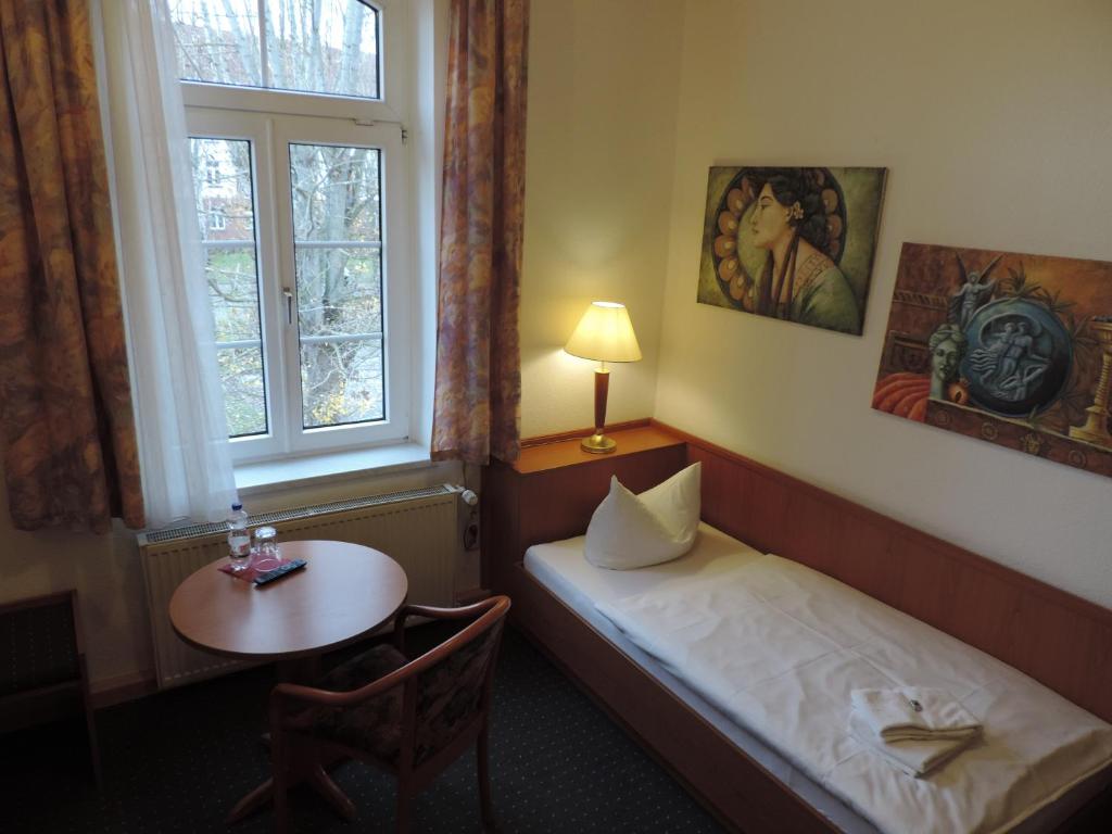 Hotel Carl von Clausewitz photo