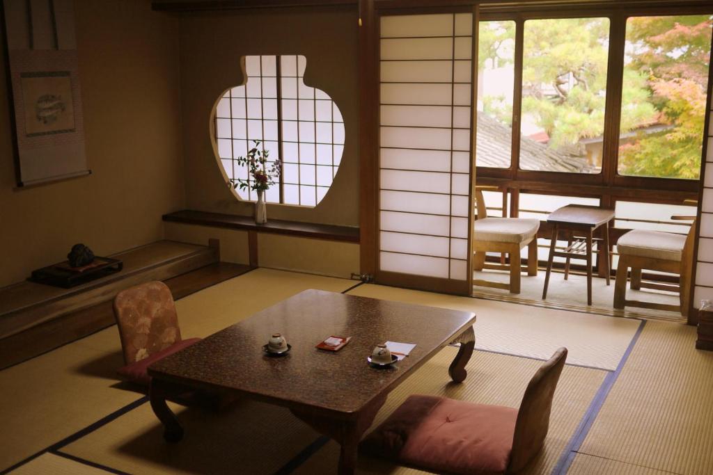 료칸 카미나카 호텔 이미지 1