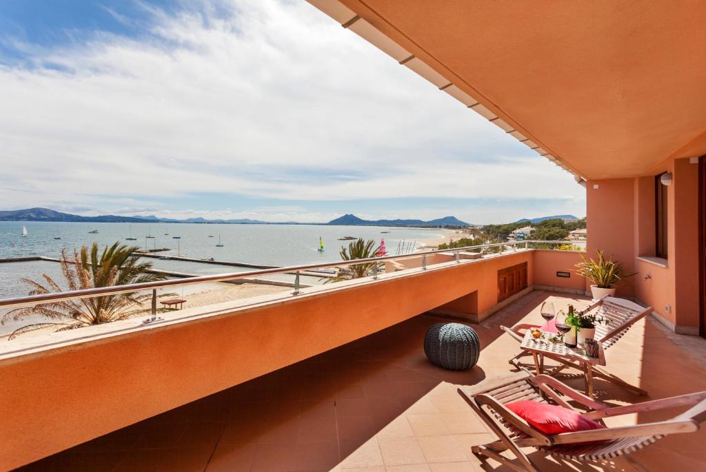 Temple Fielding 4, 4A, Pollença