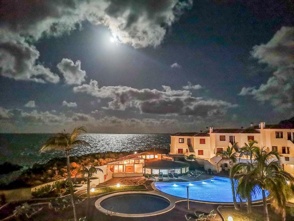 Atlantic Dawn, Los Cancajos