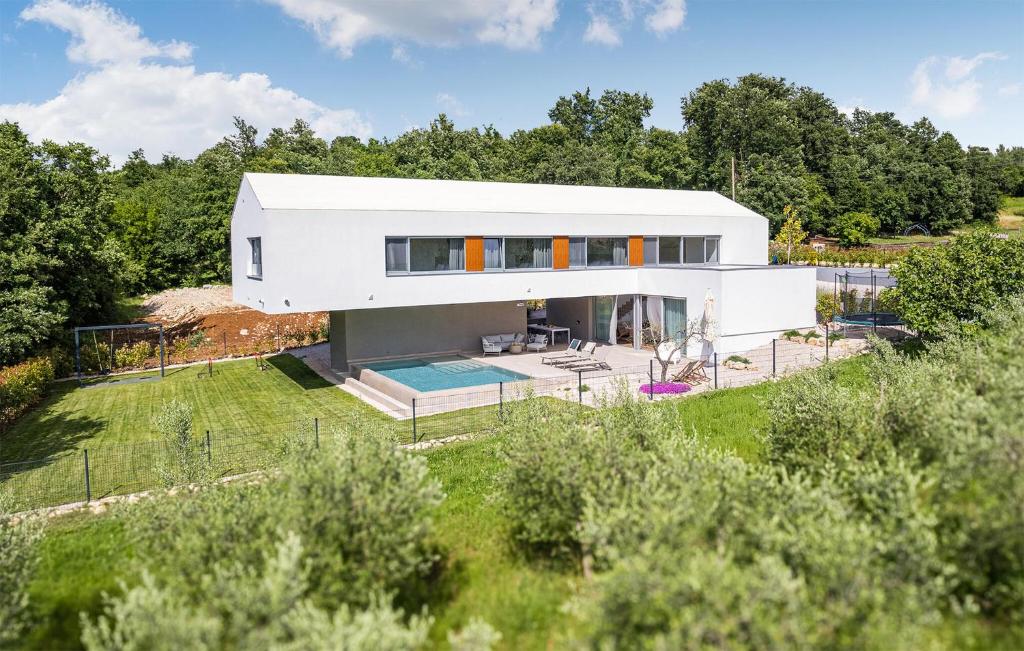 Gorgeous Home In Ferenci, Ferenci