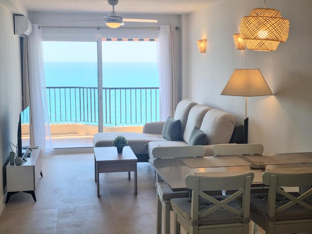 Las Antillas III Front Sea View Pool - 2