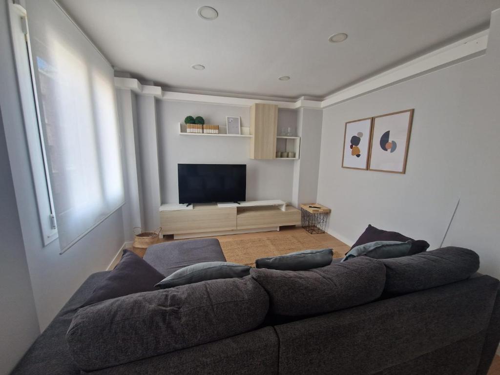 Apartamento Cancela, super luminoso y bien situado - 2