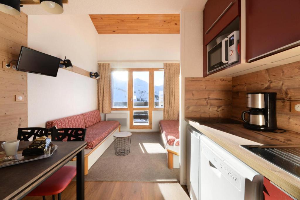 Résidence Callisto - Appartement rénové · Accès direct aux pistes · Vue pistes MAE-3768, Mâcot La Plagne
