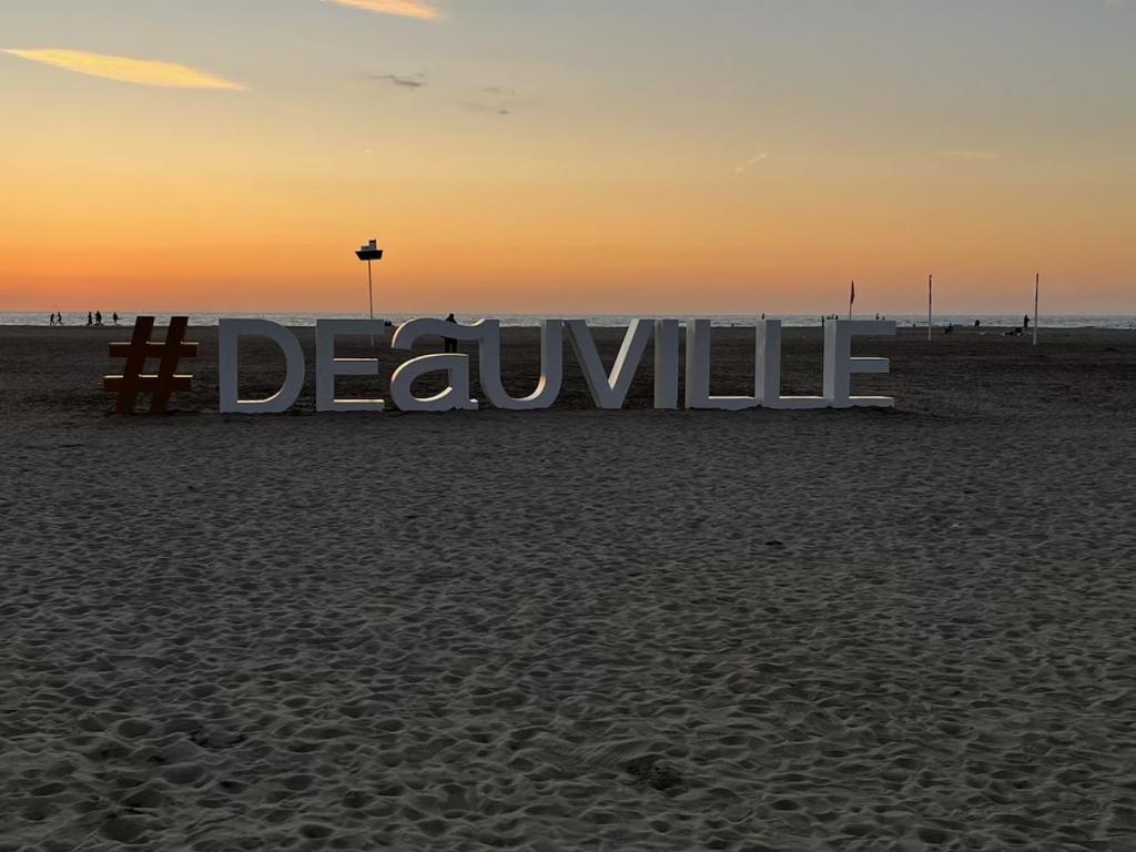 Deauville vue port centre ville - 5