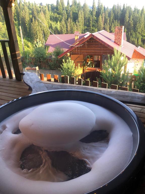 Hirska Vatra, Slavske