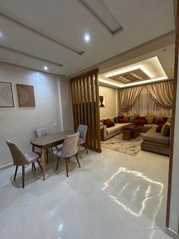 Fully Furnished Apartment Chourouk, Tanger