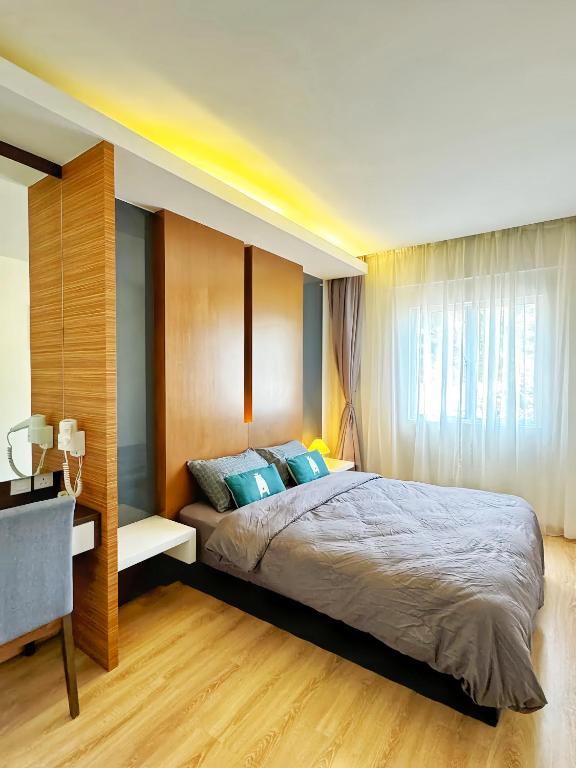 Peony Square Residences