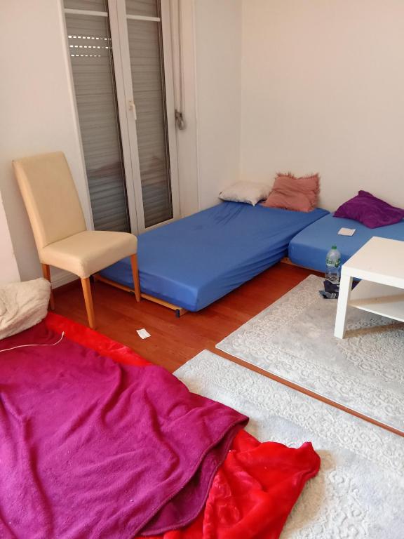 Privat Zimmer rue des abeilles - 4