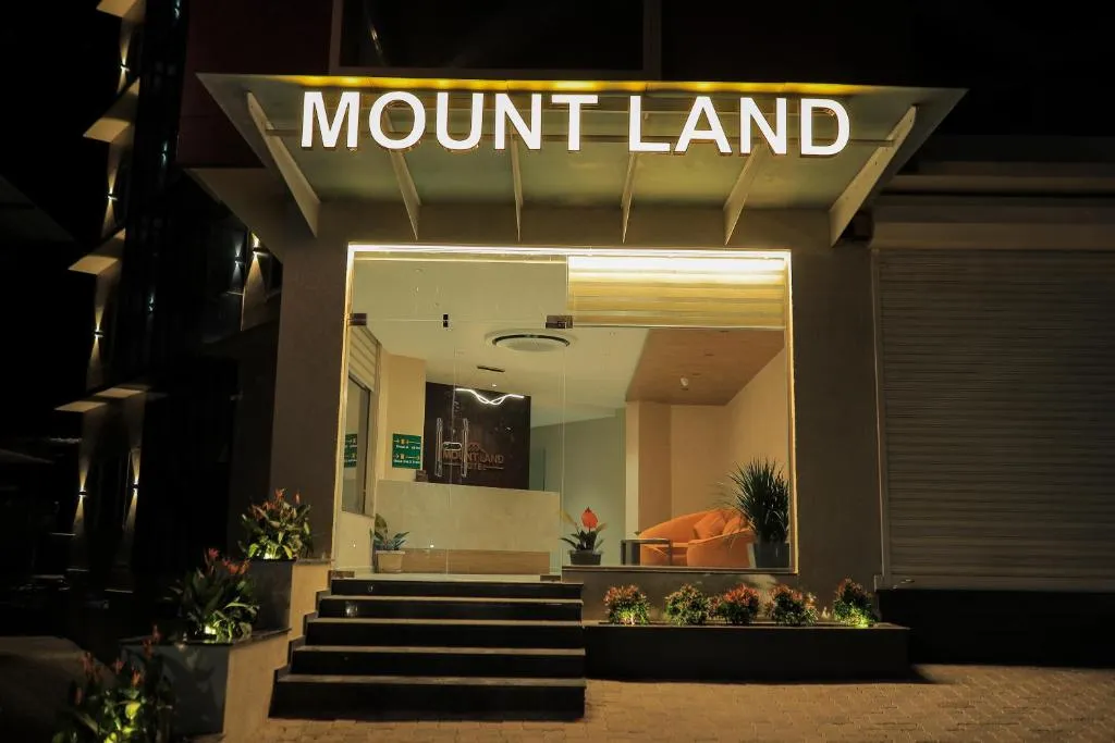 Mount Land，位于苏丹巴特利的酒店