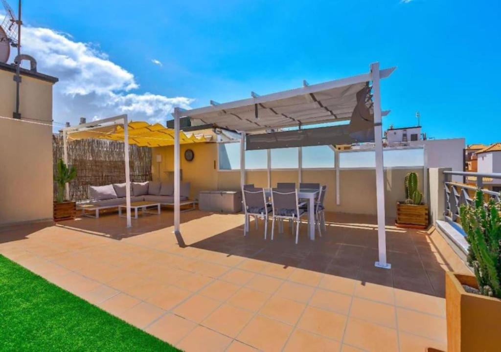 Panoramic Ocean View 3 Bedroom Retreat Costa Adeje - 3