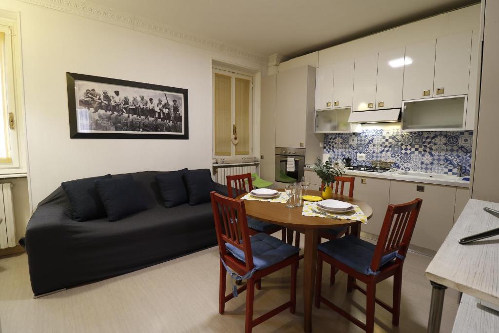 Lovely Home Apartment - 3