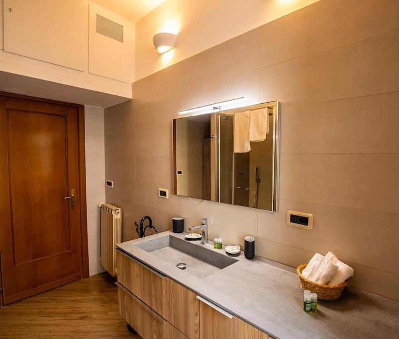 Dimora al Colosseo, 2 bedrooms - 3
