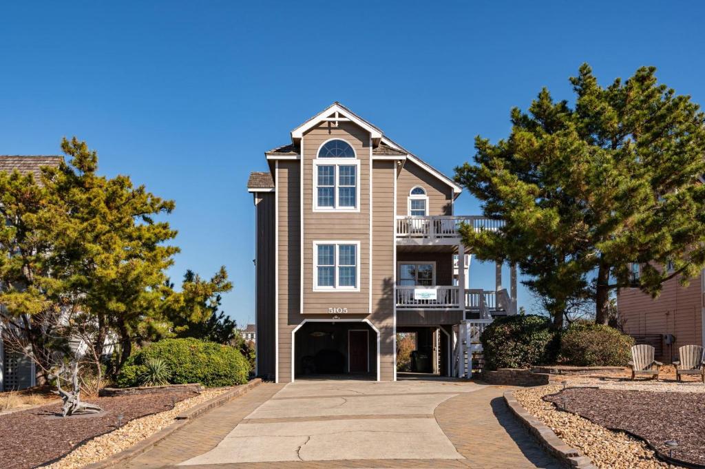 W13 Wedges 13, Nags Head