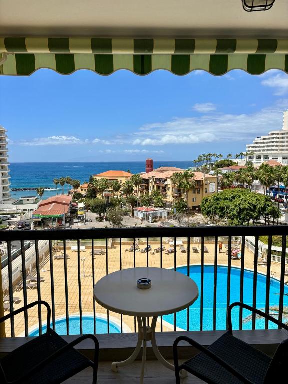 Sunset Copacabana, Playa Fañabe