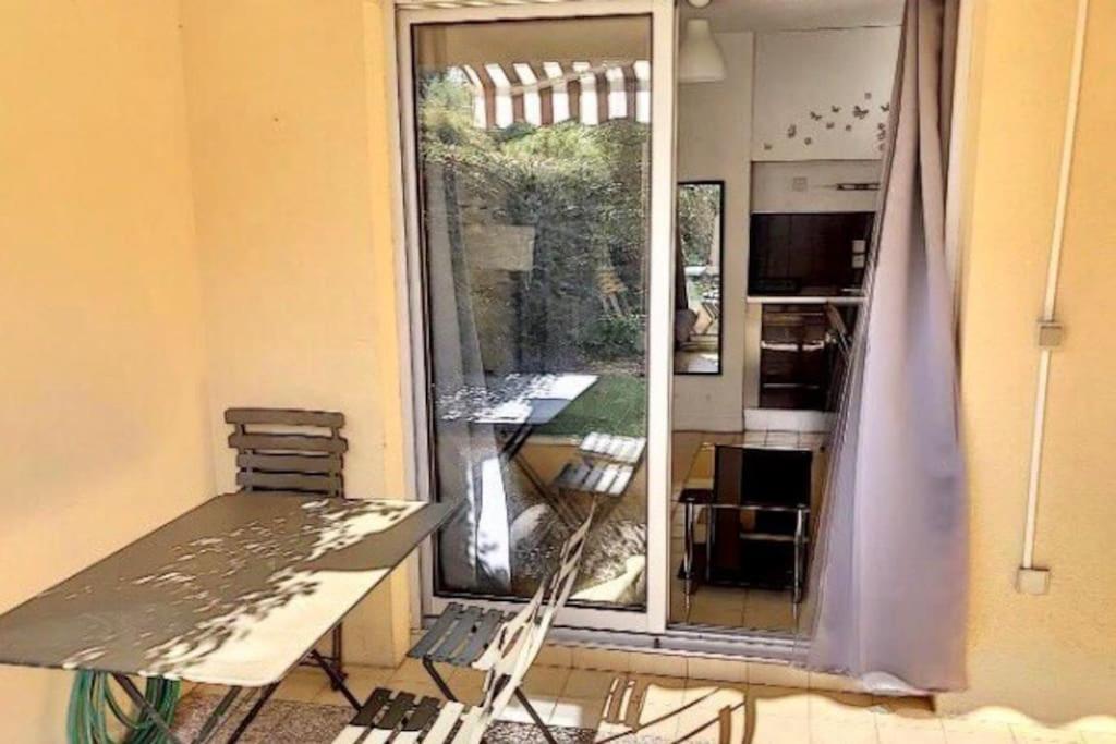 Studio 4pers Bord de mer et jardin - 2