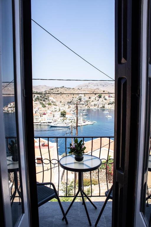 Duchess Harbour View, Symi