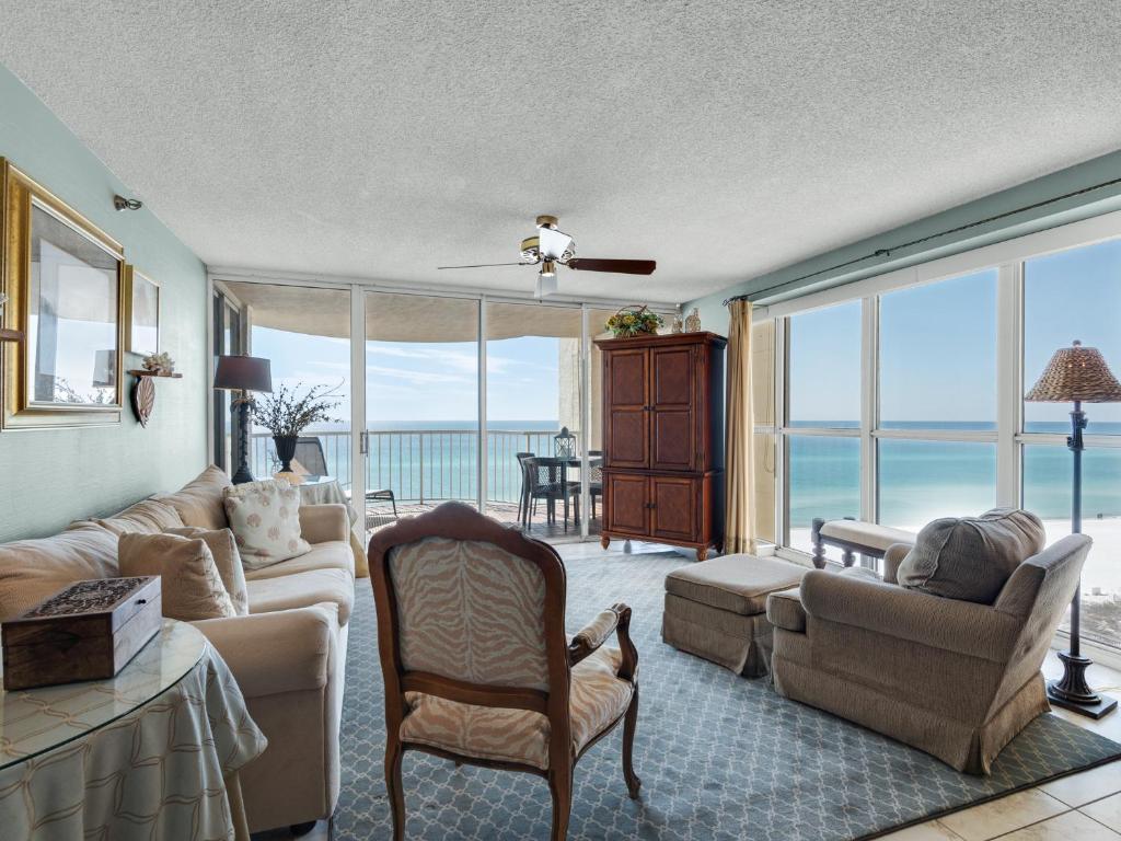 Hidden Dunes Condominium 0706 by Newman-Dailey, Destin