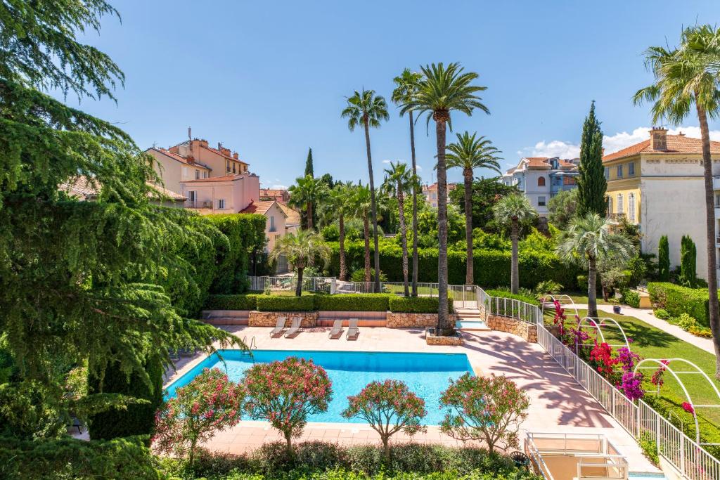La Palmeraie - Piscine et Toit Terrasse - 4