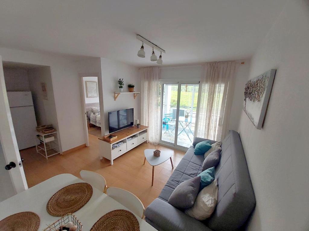 Apartamento a 300 mts de la playa 25 minutos de Port Aventura y 50 de Barcelona 전경