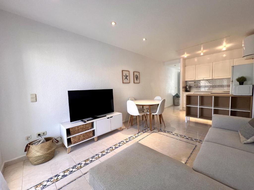 Cala Josep - Apartamento en primera línea - 5