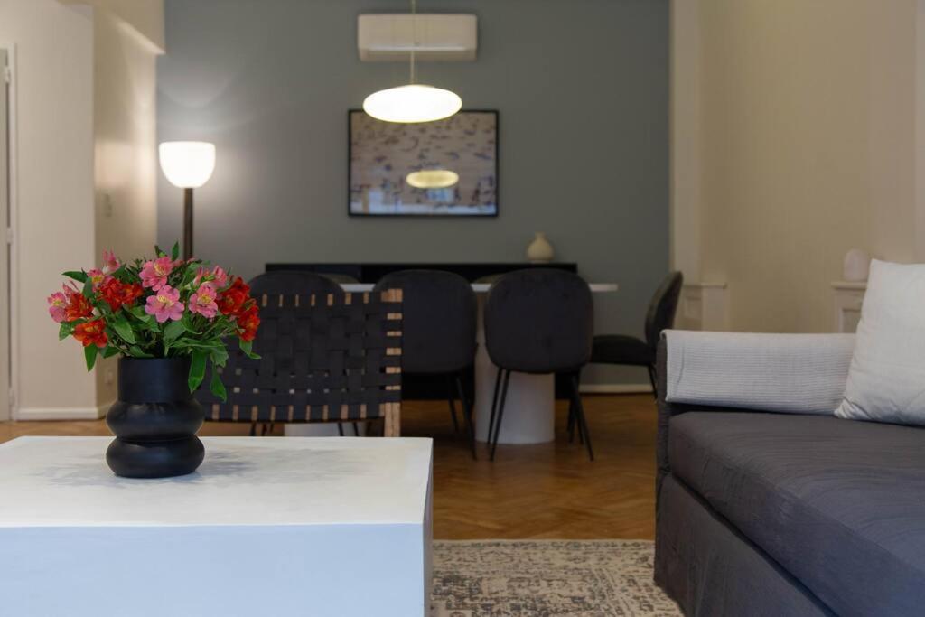 Mentha Spacious Apartment - 2