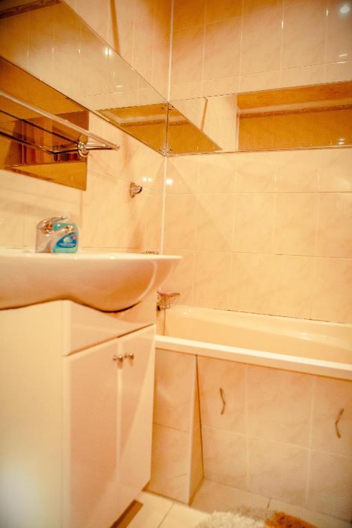 Babylon Apartments photo