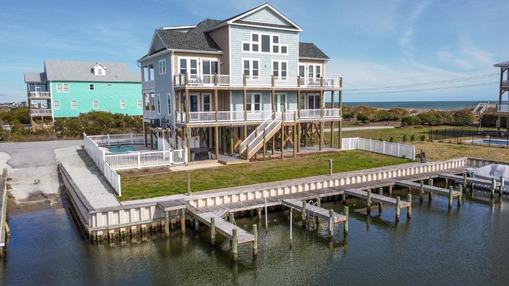 Nautical Pointe, North Topsail Beach