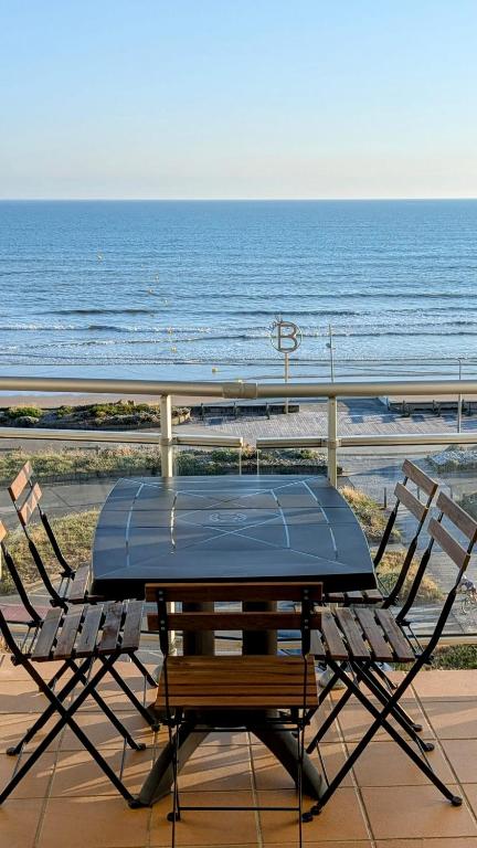 Appartement vue mer - accès direct à la plage - 4 à 5 personnes - 4