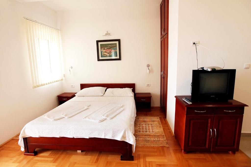 Apartments Baron photo