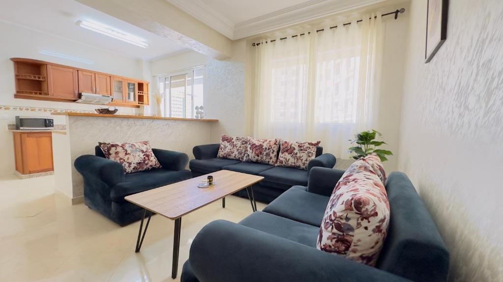 Appartement élégant à deux pas du corniche & TGV de Tanger, Tanger