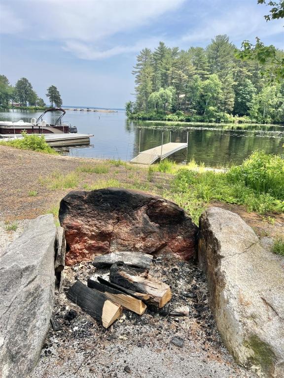 EVA'S PLACE LIMIT 7 home, North Sebago