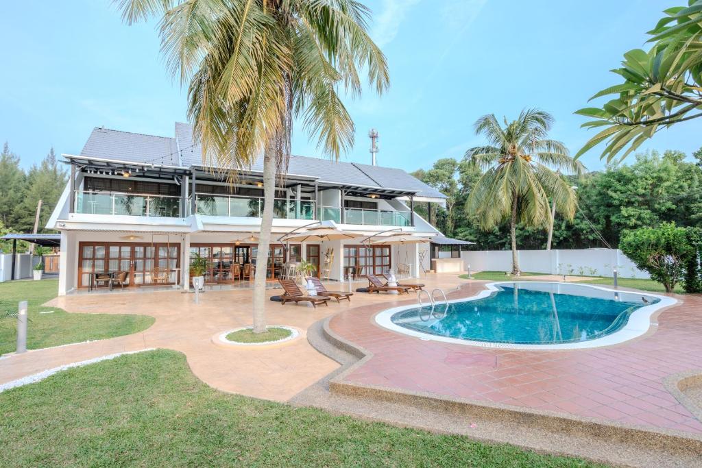 Exterior view, Suntai Villa Resort in Port Dickson