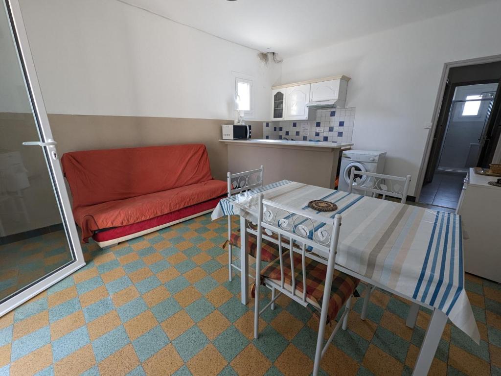 Appartement T2 avec parking - 4 pers. plage 150m - FR-1-797-17 - 3