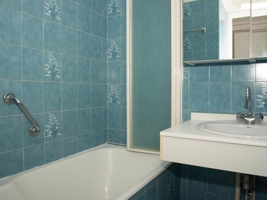 Location T2 au Lavandou, plage et parking privé, pour 4 pers - FR-1-803-47 - 4