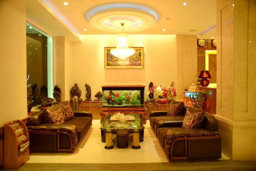 Red Diamond Hotel DN - by BAY LUXURY