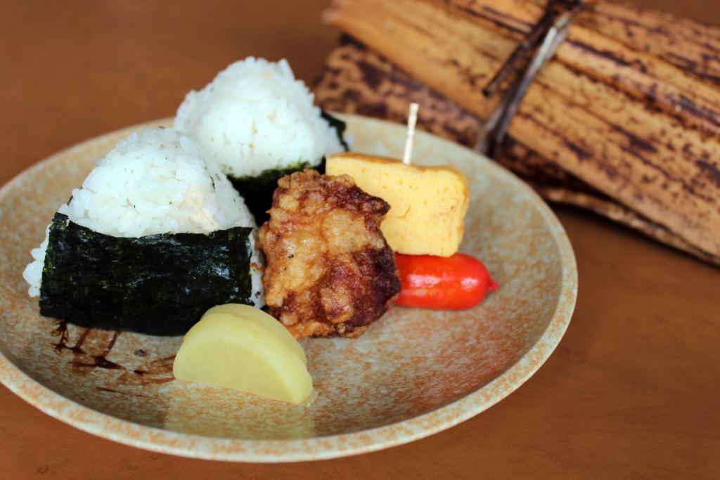 Makanan dan Minuman