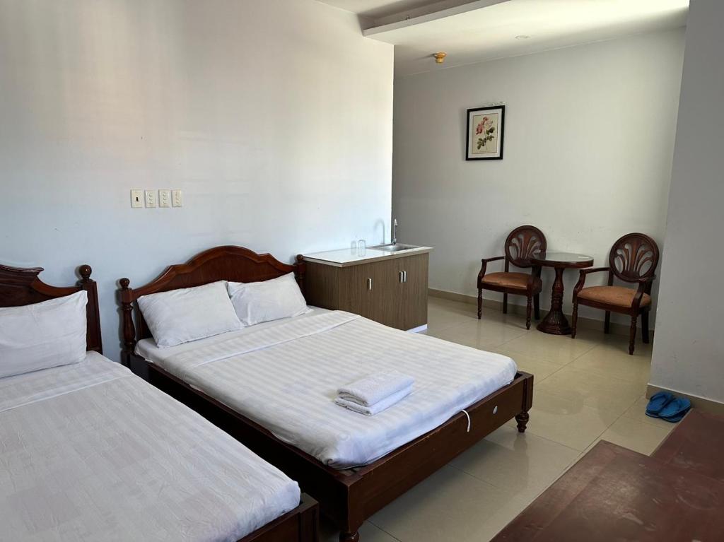 Hoàng Tây 2 Hotel by BAY LUXURY